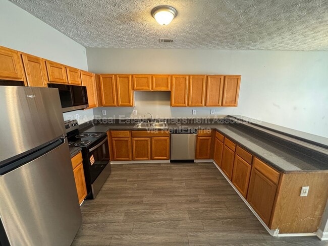 Photo - 1755 Carrington Dr