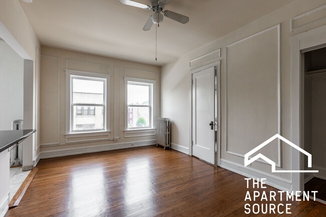 Photo - 2712 N Milwaukee Ave Unit 309