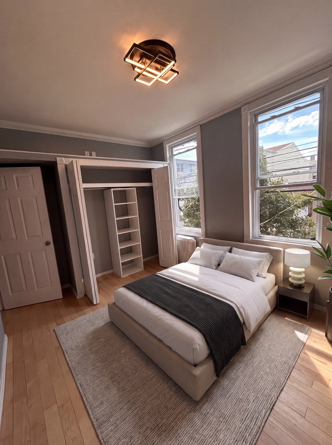 312 70th St Unit 2nd floor