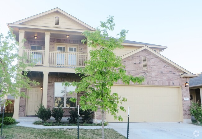 Building Photo - 3 Bedroom 2.5 Bathroom Pinnacle Home