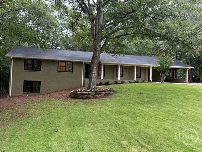 Building Photo - 185 Landor Dr