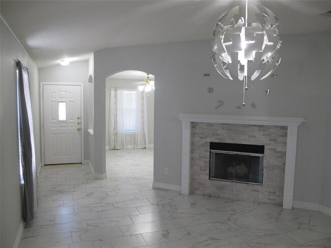 Photo - 3401 Pioneer Crossing Dr