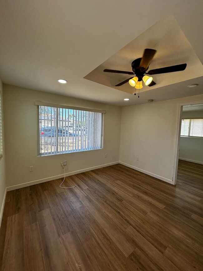 Photo - 2764 Wilma St