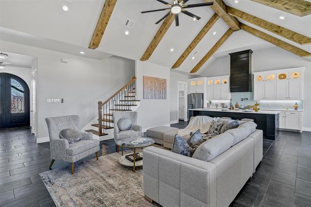 Photo - 520 Highview Ct