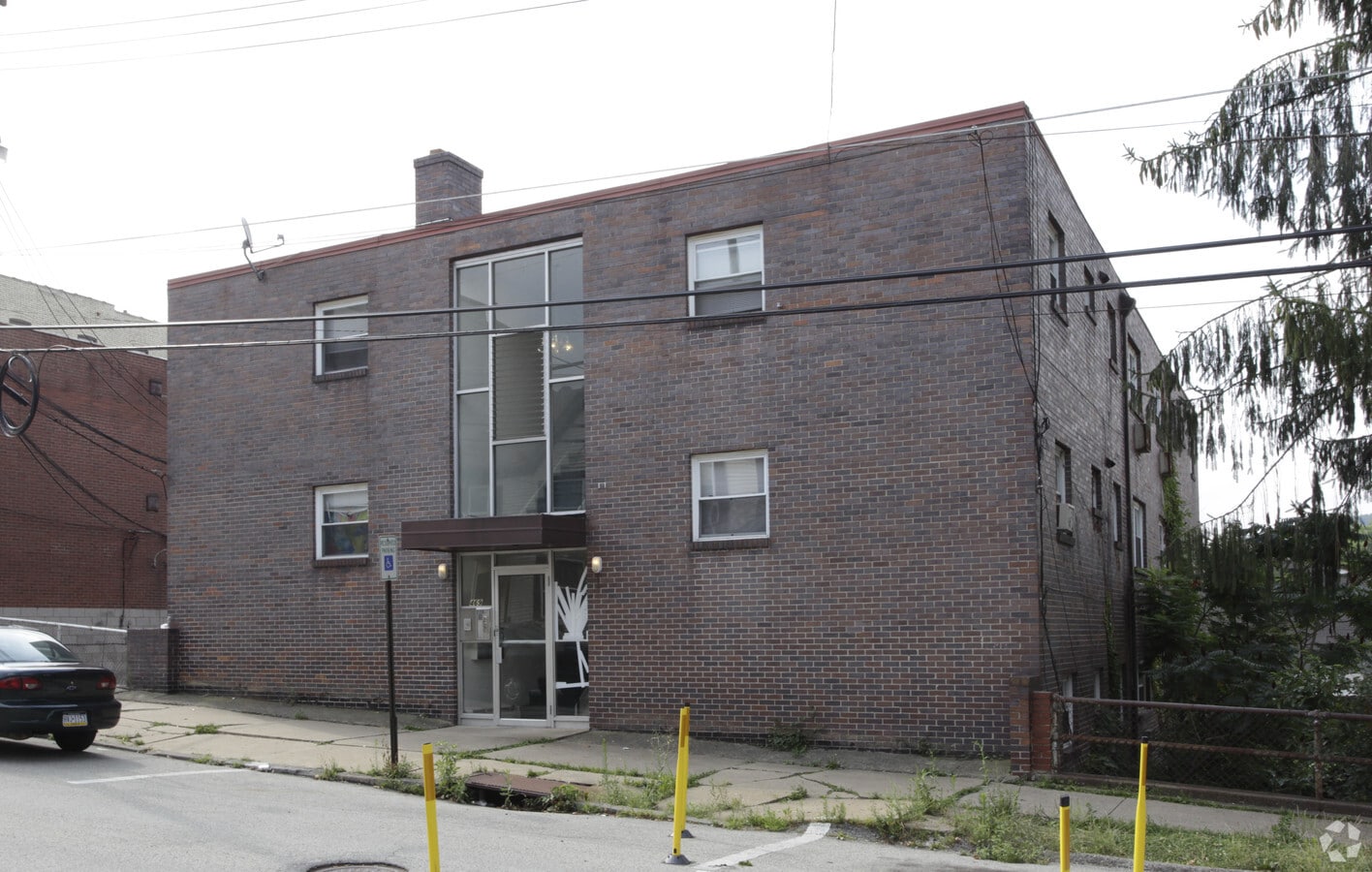Photo - 469 3rd St