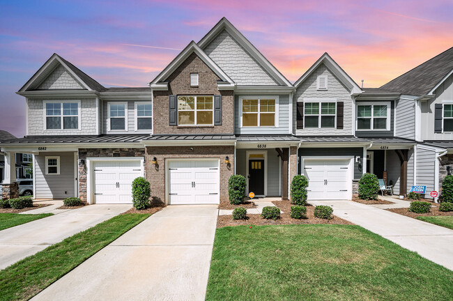 Photo - 6838 Harris Bay Rd Townhome