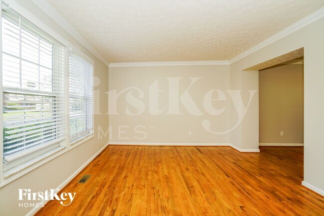 3288 Darby Glen Blvd