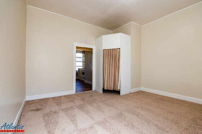 Photo - State St Unit #B