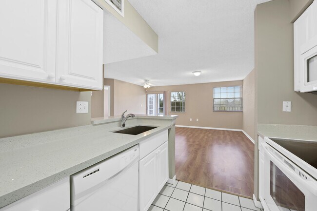 Photo - 2861 N Oakland Forest Dr Unit 202