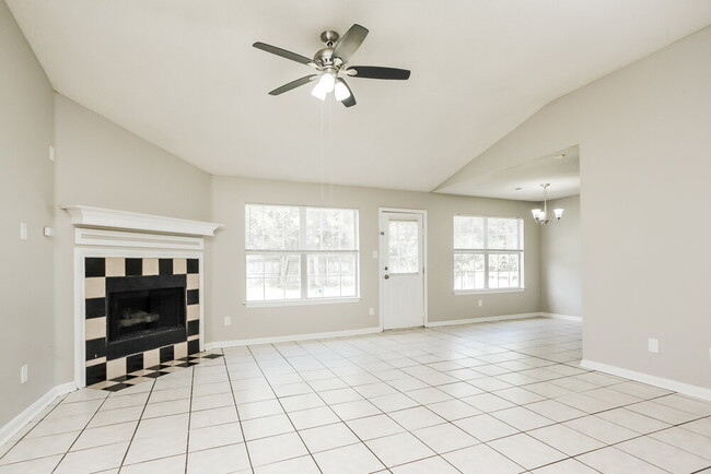 Photo - 4471 Bishop Hills Dr