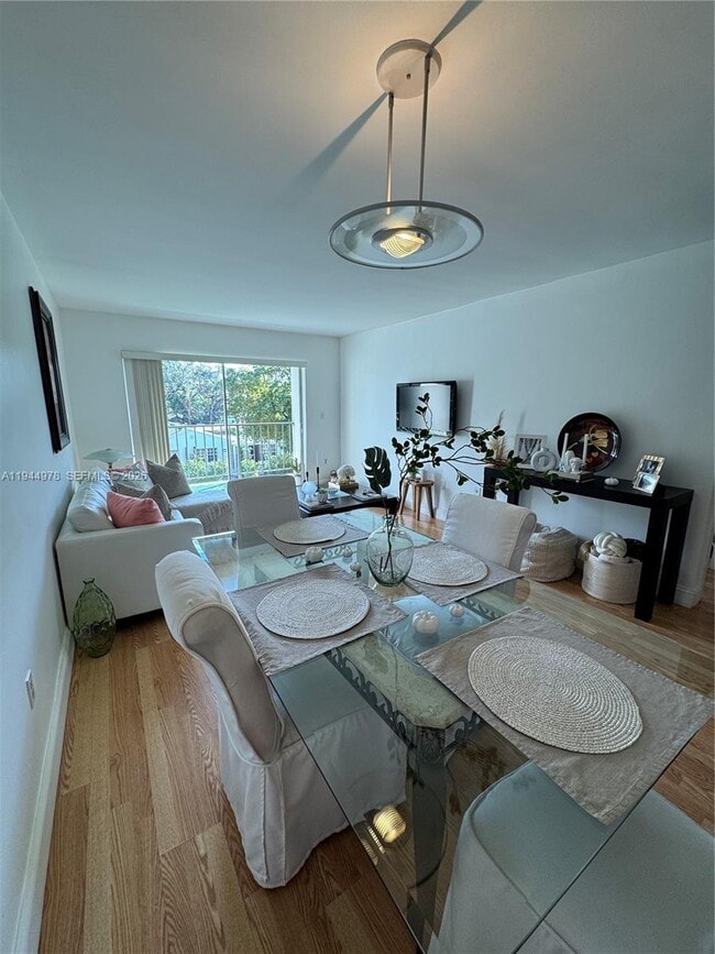 Photo - 1225 NE 124th St Unit 33A