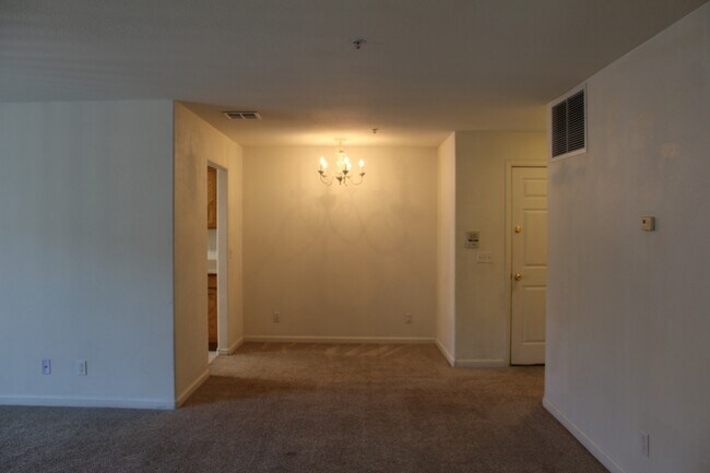 Photo - 794 Castle Valley Blvd