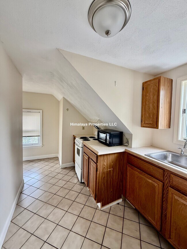 Photo - 29 Capen St