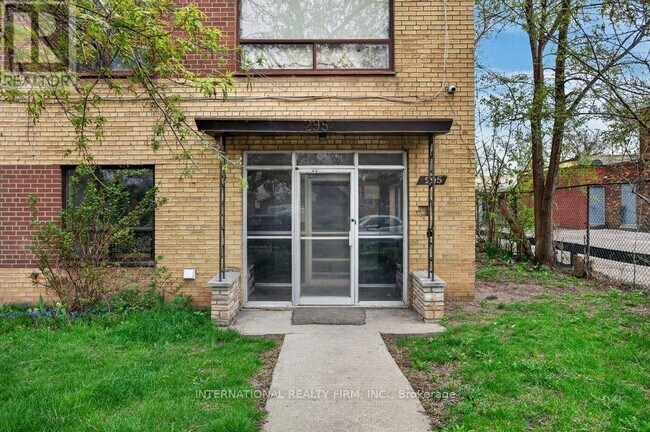 Photo - 295 Melvin Ave Unit 302