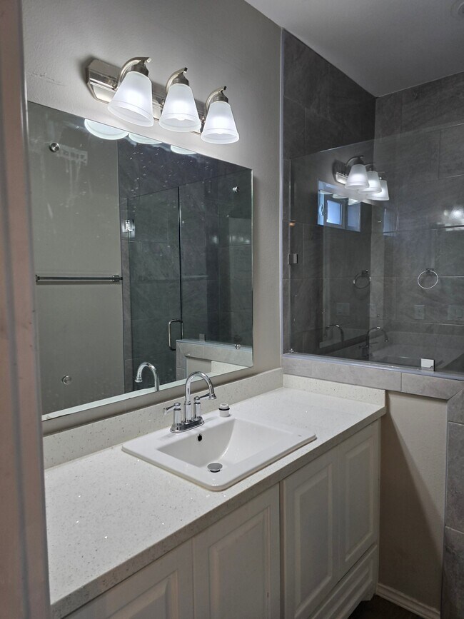 Photo - 1614 Playa Dr Unit 2