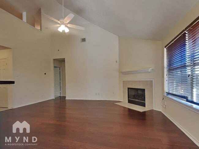 Photo - 4207 Tawakon Dr