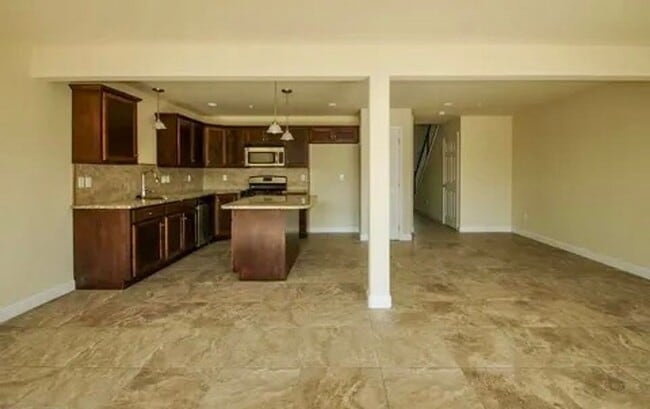 Photo - 1230 Beaumont Ave