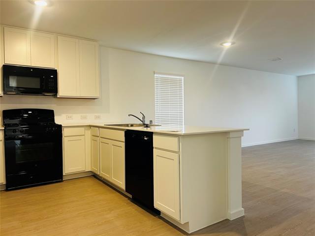 Photo - 717 Dressage Ln