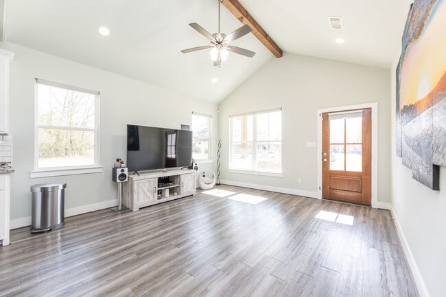 Photo - 9 Drywood Ln