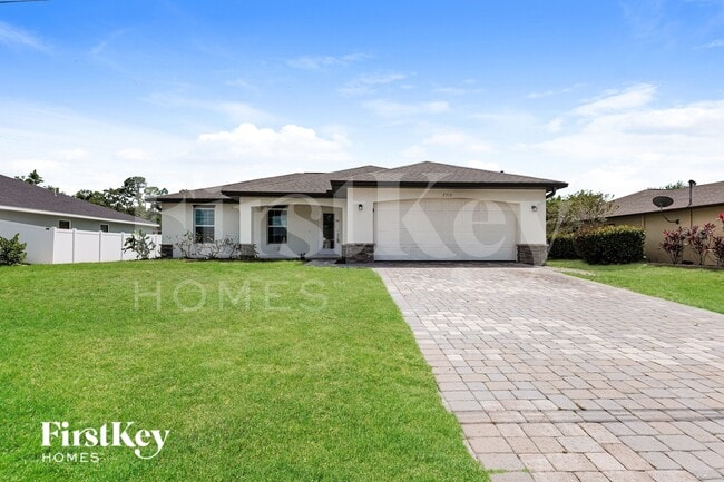 Building Photo - 2512 NW 24th Terrace