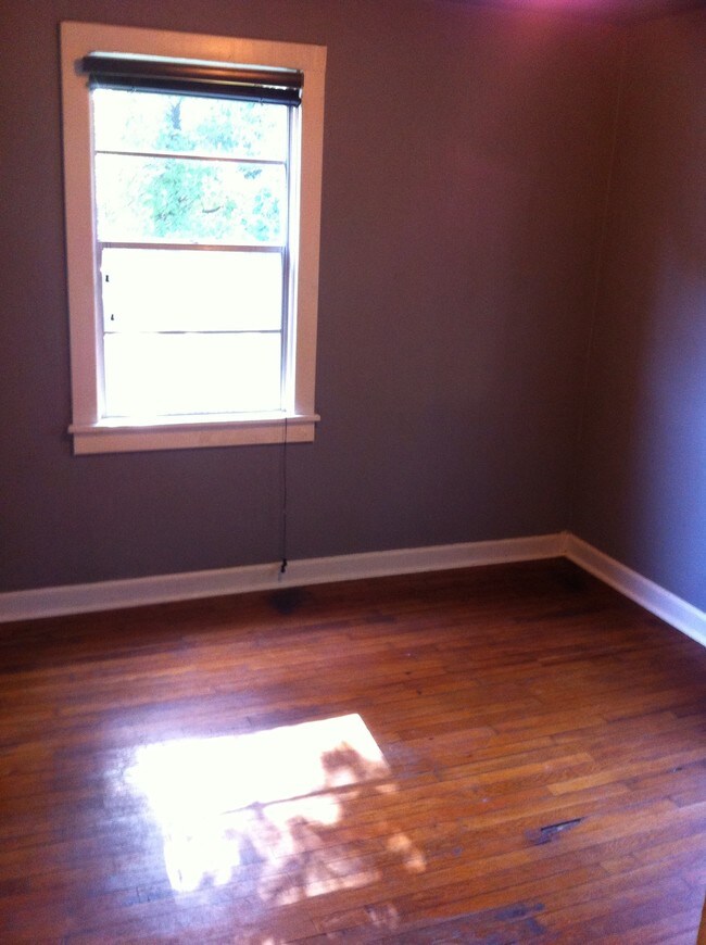 Photo - 110 Melrose St