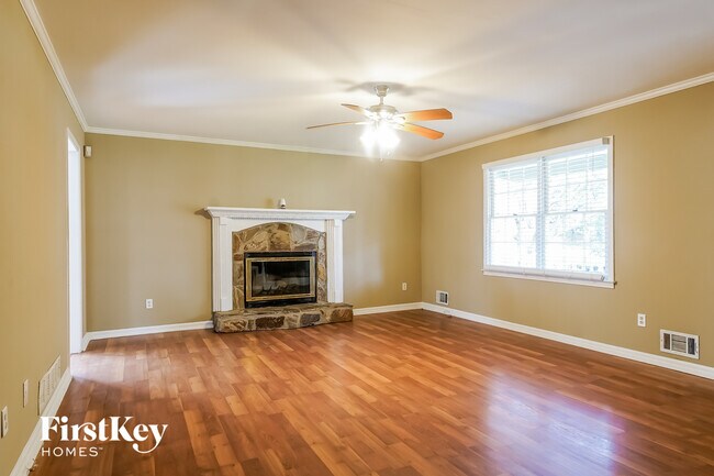 Photo - 104 Dogwood Ct