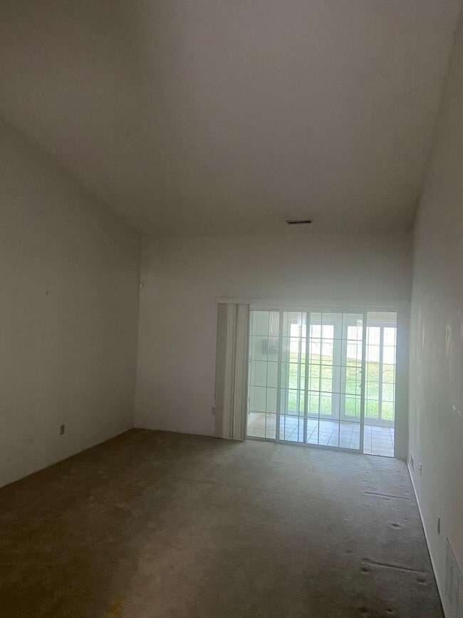 Photo - 1447 Thornwood Dr Unidad 1447