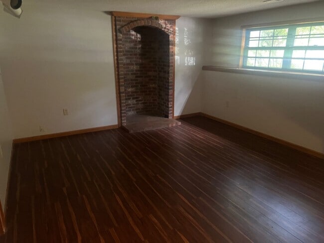 Photo - Coming Soon! Spacious 3-bedroom, 2-bathroom home in the highly sought-after Blue Springs area!