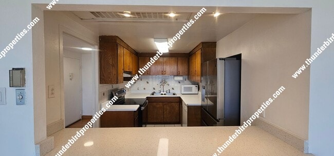 Photo - Charming 3 Bedroom, 2 Bathroom, 1500 Sq Ft Apartment with amazing balcony views of Albuquerque an...