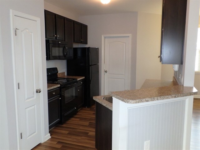 Photo - 192 Meadow Loop Dr