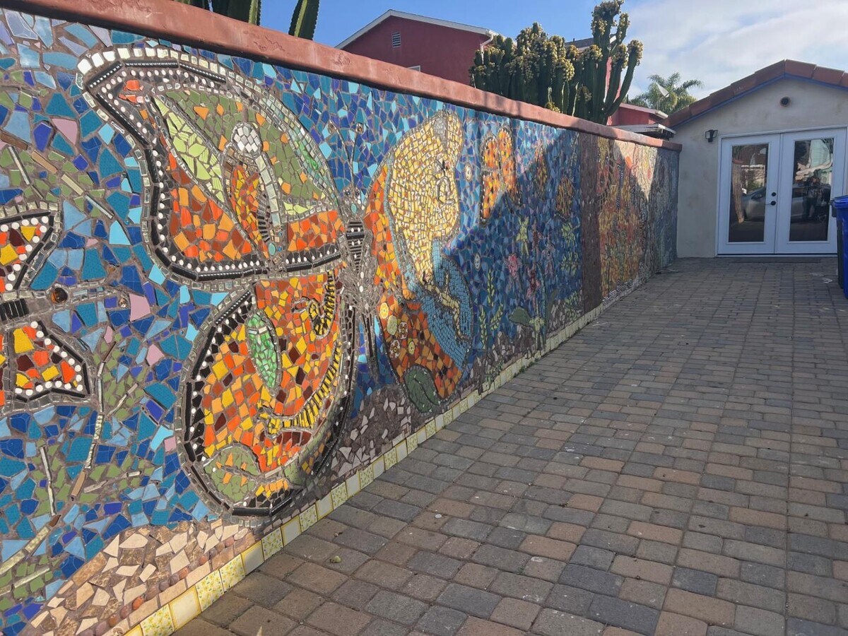 Photo - 3446 Madison St