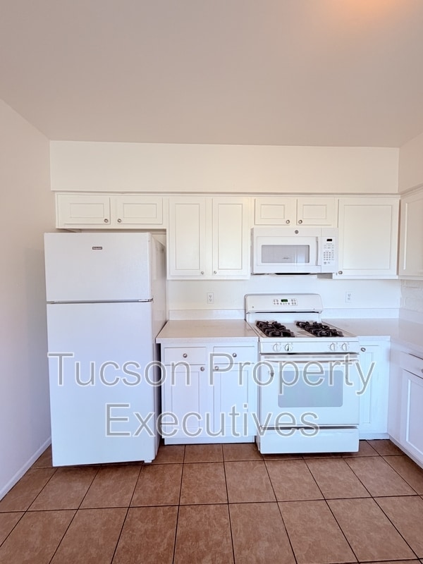 Photo - 1328-P1328 W Pennington St