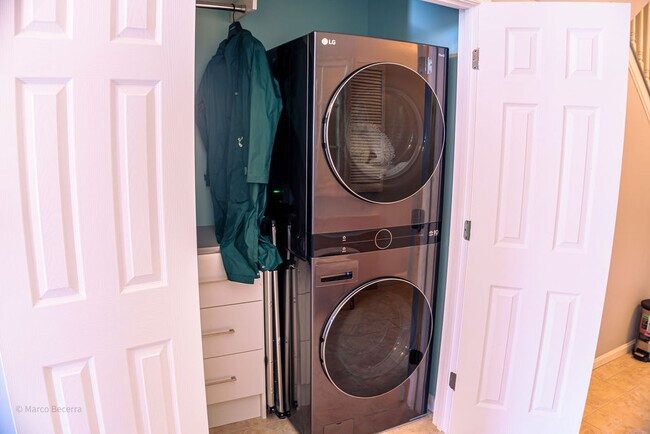 Photo - 21682 Kings Crossing Terrace