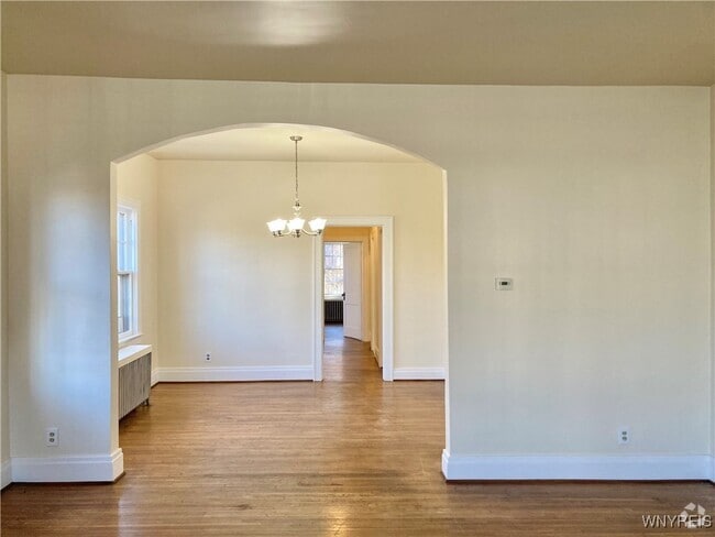 Building Photo - 260 Summer St Rental