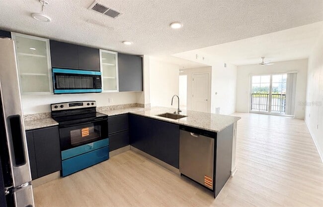 Photo - 5563 Millennia Park Dr Unit 301