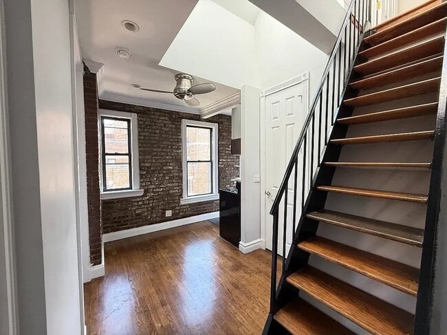 Photo - 410 E 13th St Unidad 6B
