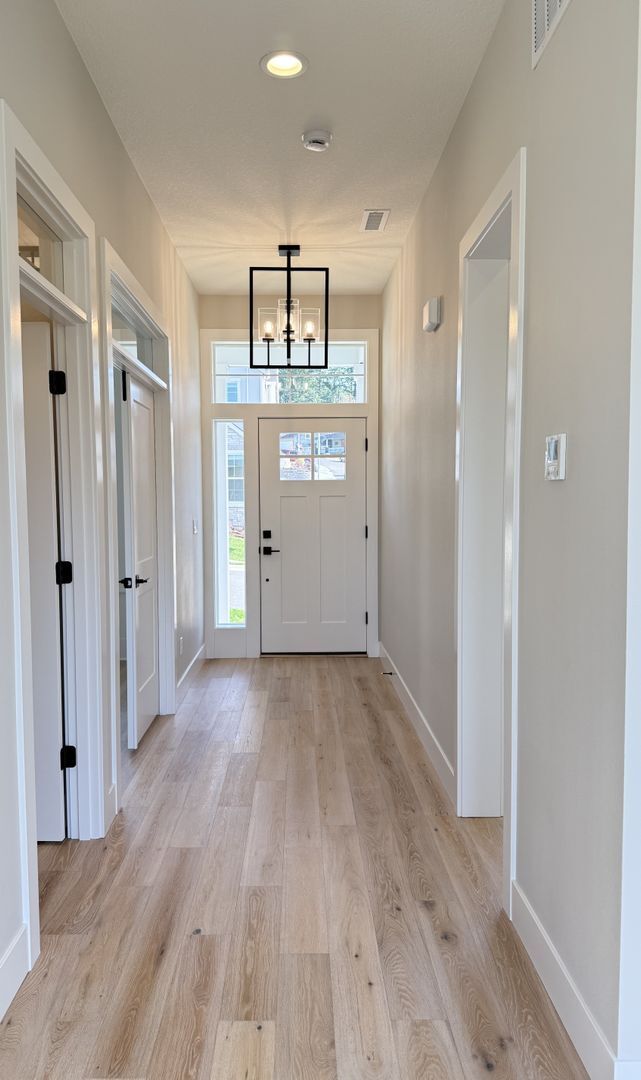 Photo - Beautiful & Bright Modern Craftsman with H...