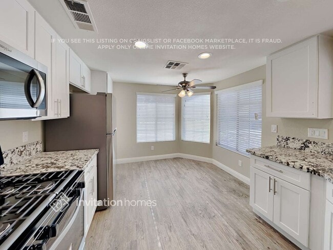 Photo - 313 Abbington St