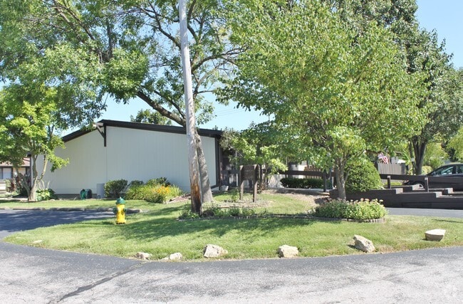 Amber Court Apartments