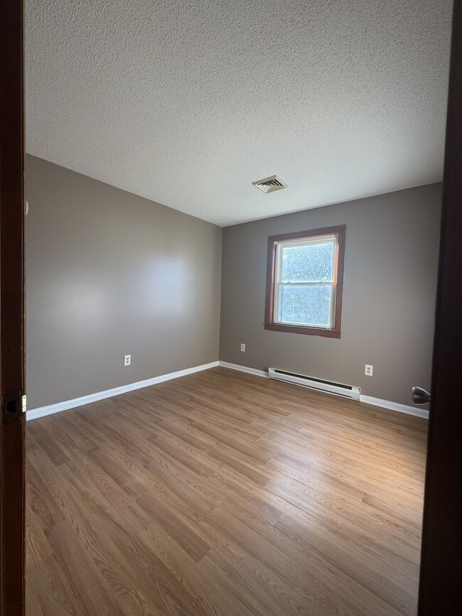 bedroom2 - 17 Elm St Unit 19B