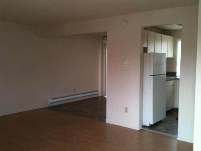 Photo - The Village At Oak Meadows