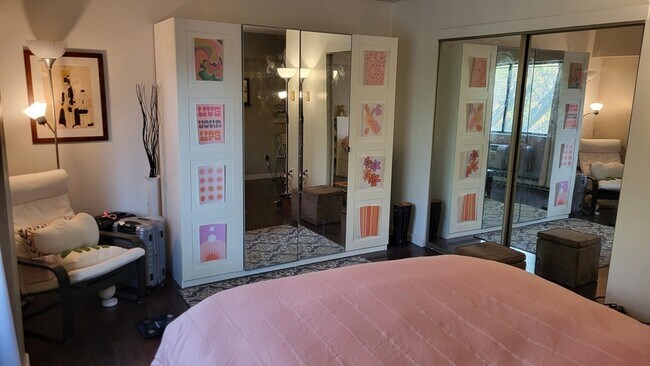 Photo - 135 Pleasant St Unidad 305