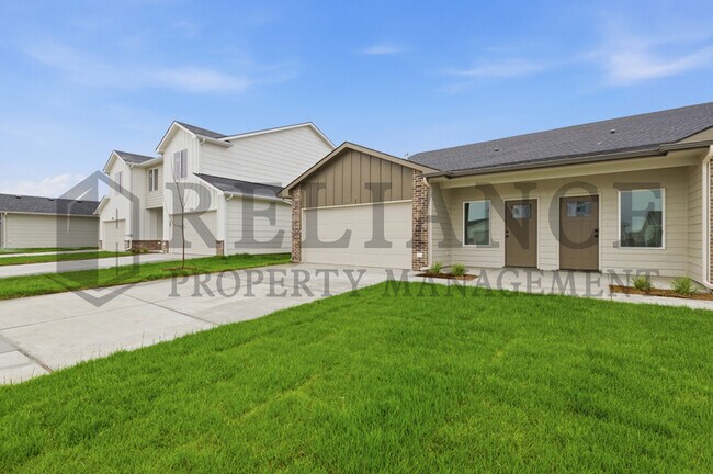 Photo - 157 N Gowen St