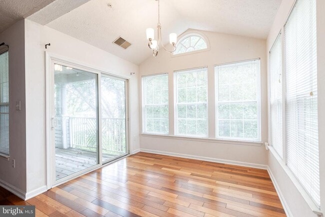 Photo - 2440 Blue Spring Ct Unit 303