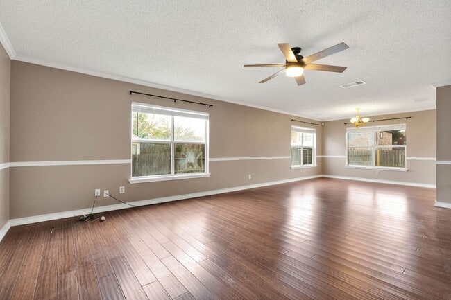 Photo - Spacious Two-Story Home in Schertz, TX