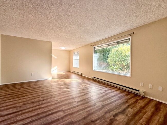 Building Photo - 0133-01 Unit 2935 Rental