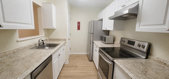 Photo - CLOSE TO CAMPUS 3/3 w/ Washer/Dryer, Will Have New Stainless Appliances, Lawn Maintenance Include...