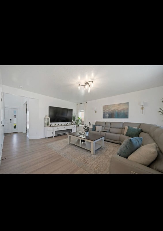 Photo - 746 Walnut Bark Ln