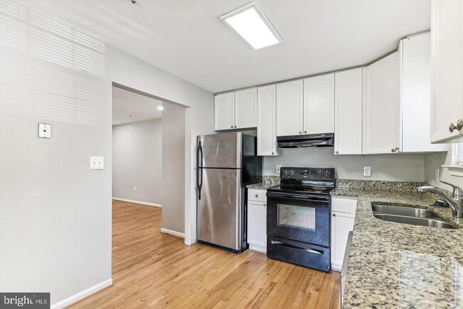 Photo - 13012 6th St