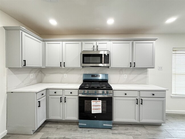 Photo - 18118 Mayfield Meadow Ln